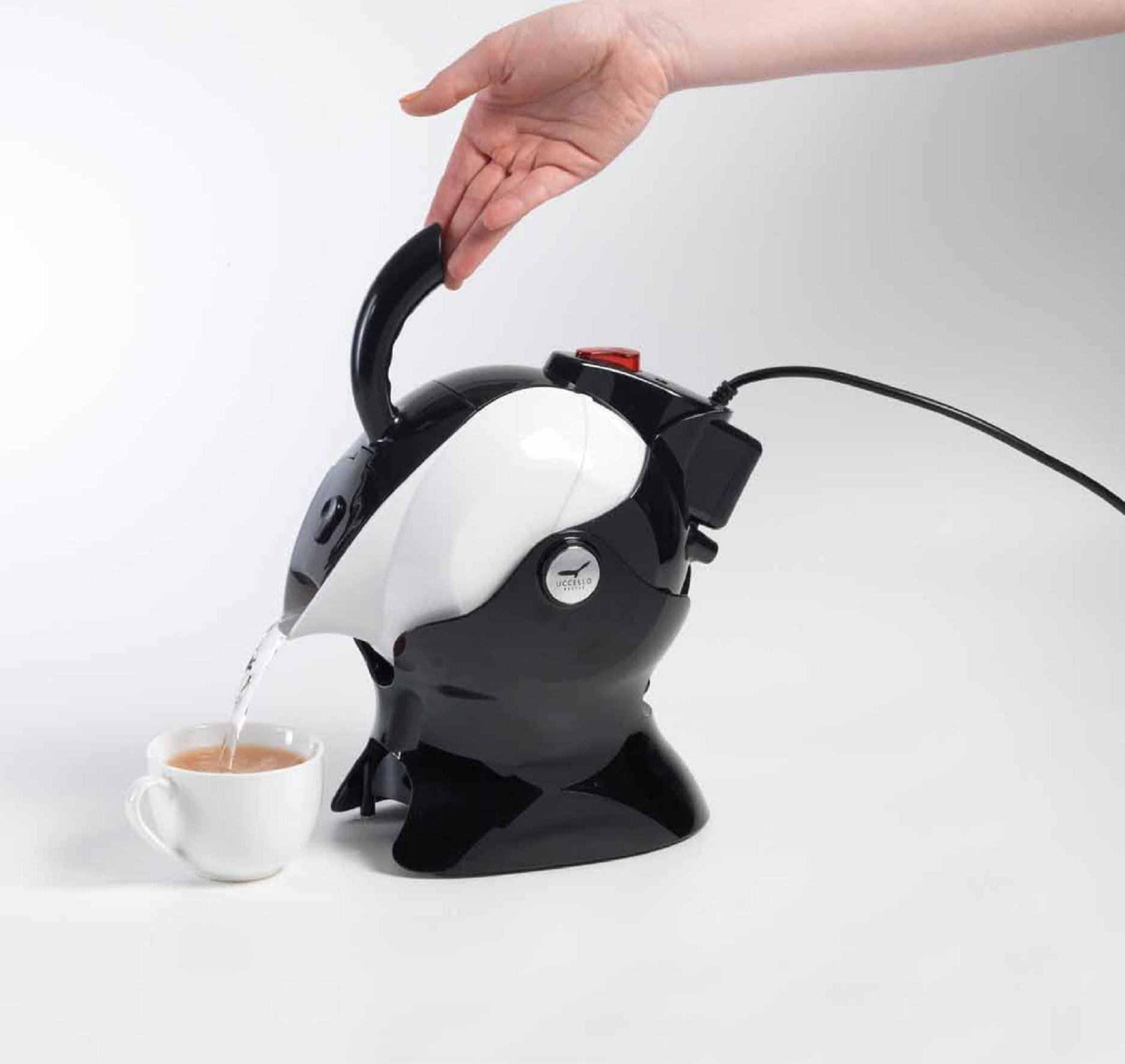 Arthritis Aids Uccello Kettle With Ergonomic Handle